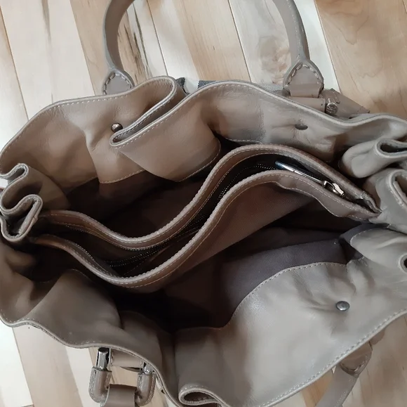 Burberry shoulder bag - Picture 6 of 16